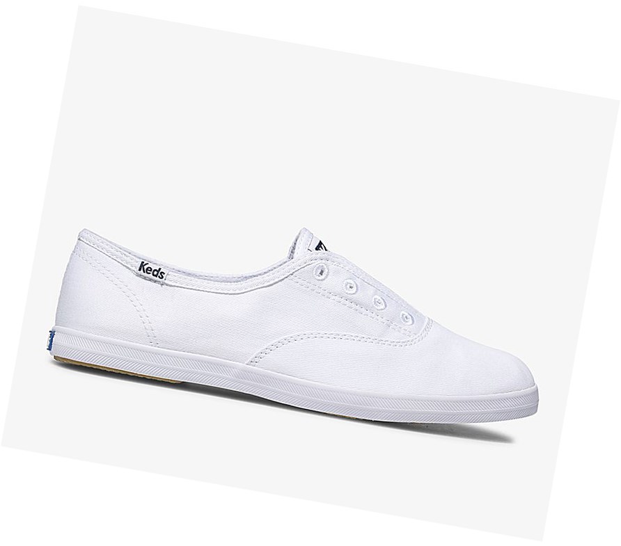 Tenis Slip On Keds Chillax Basics Mujer Blancos | UML063459